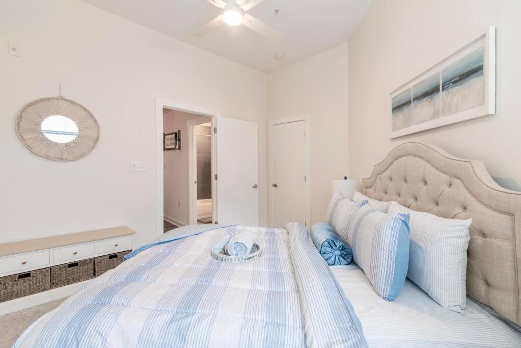 Charming Cozy Apartment With Wi-Fi & Free Parking Charlotte Exterior photo